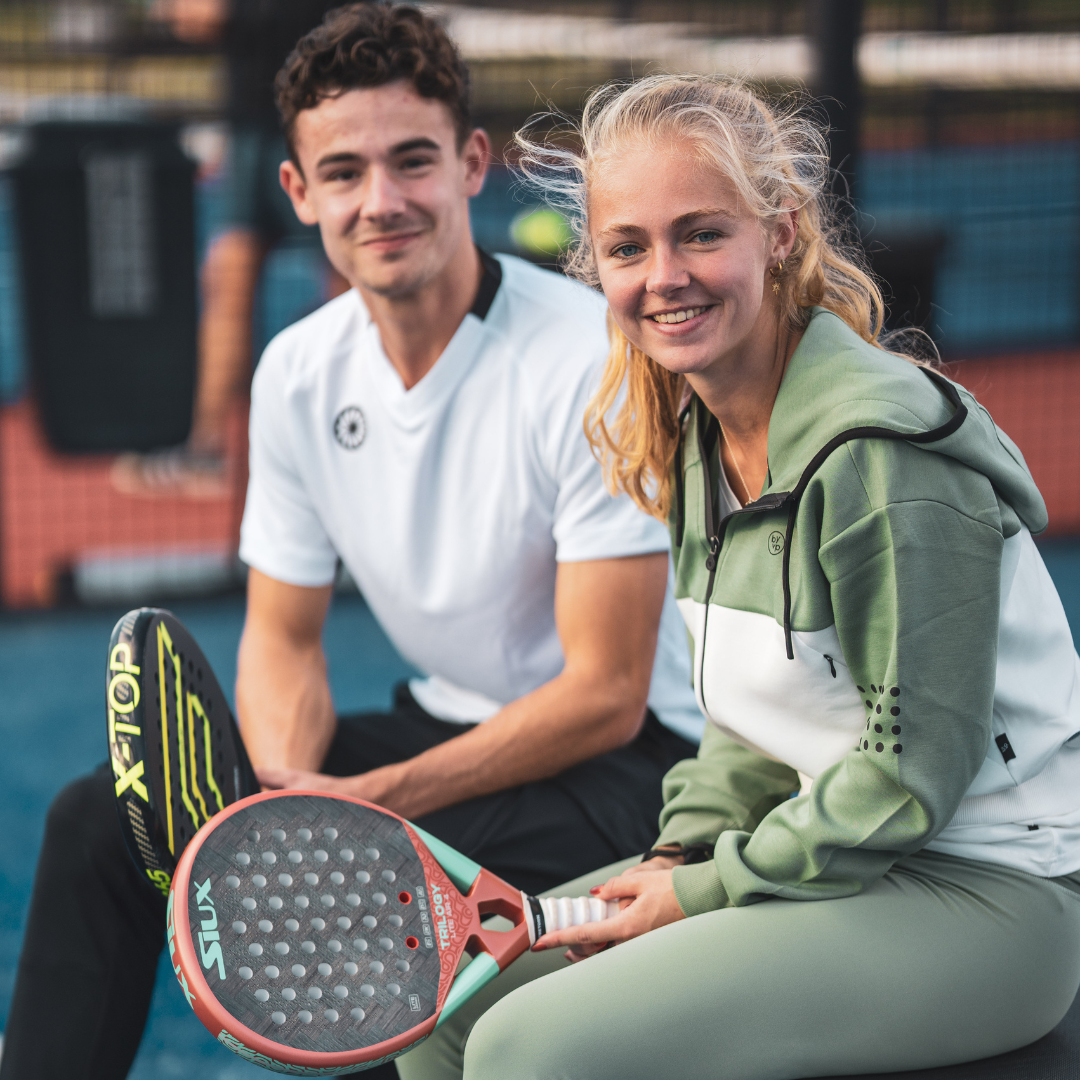10 Essentiële Tips om je Padelspel te Verbeteren